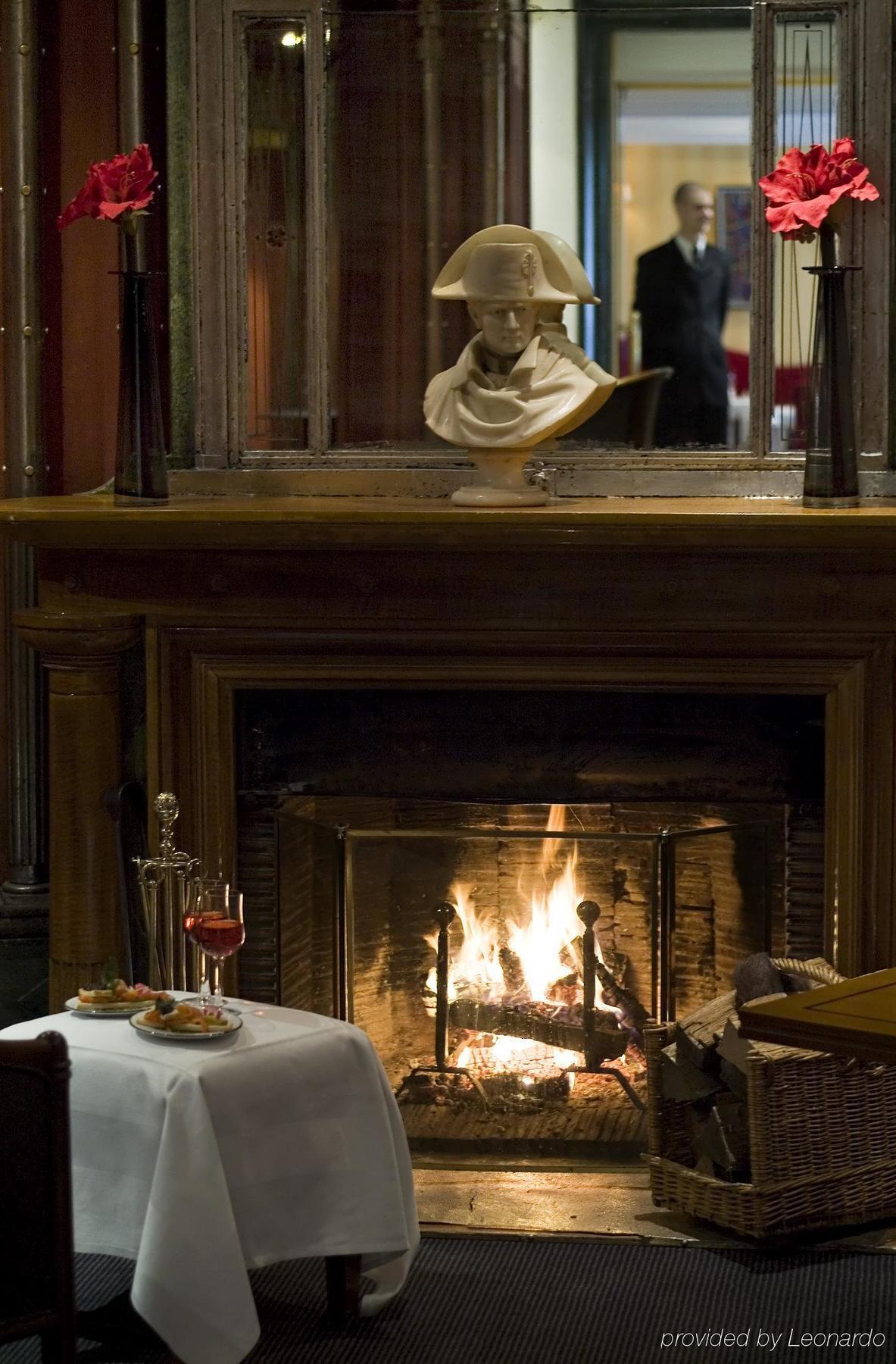 Hotel Restaurant Napoleon Fontainebleau Habitación foto