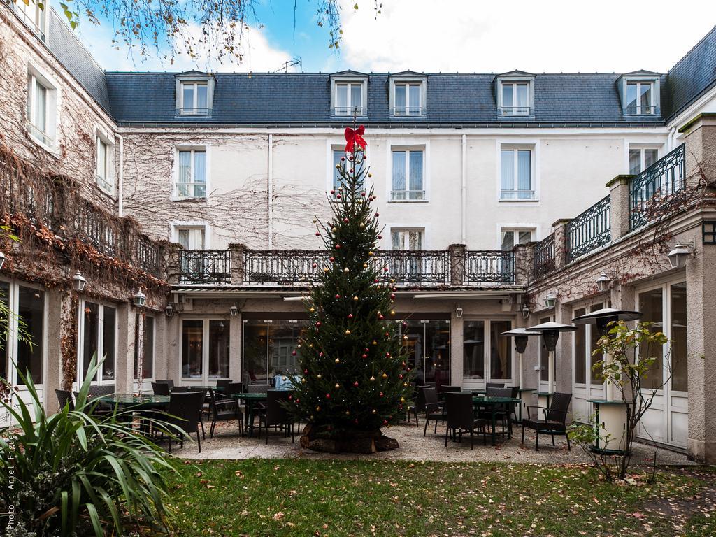 Hotel Restaurant Napoleon Fontainebleau Exterior foto